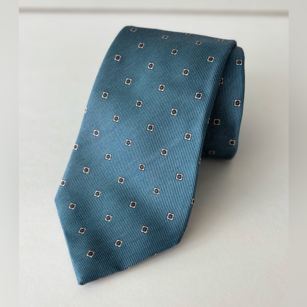 Vintage David Donahue Blue Italian Silk Wide Tie